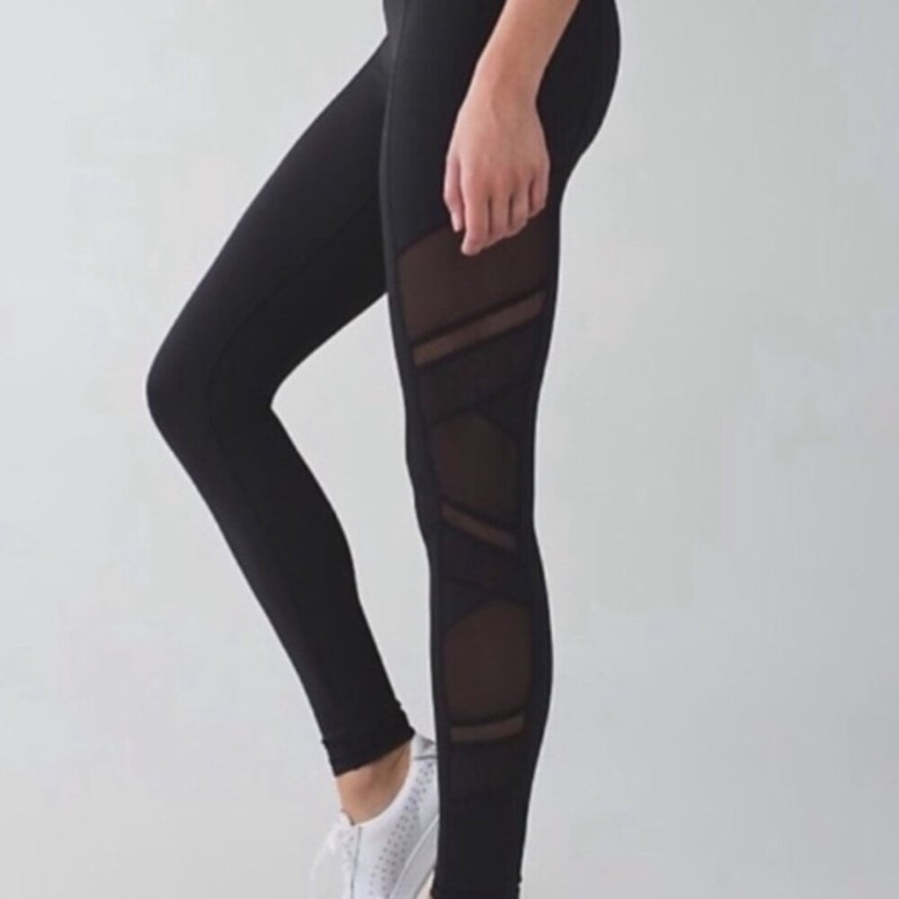Lululemon Just Breath Black High Waisted Mesh Full Length Leggings 2 4